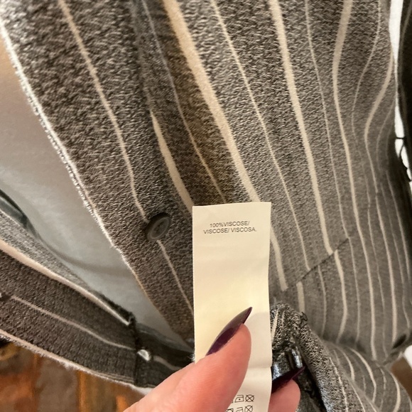 Lucky Brand Gray White Striped Button Top Size Small - Picture 8 of 11